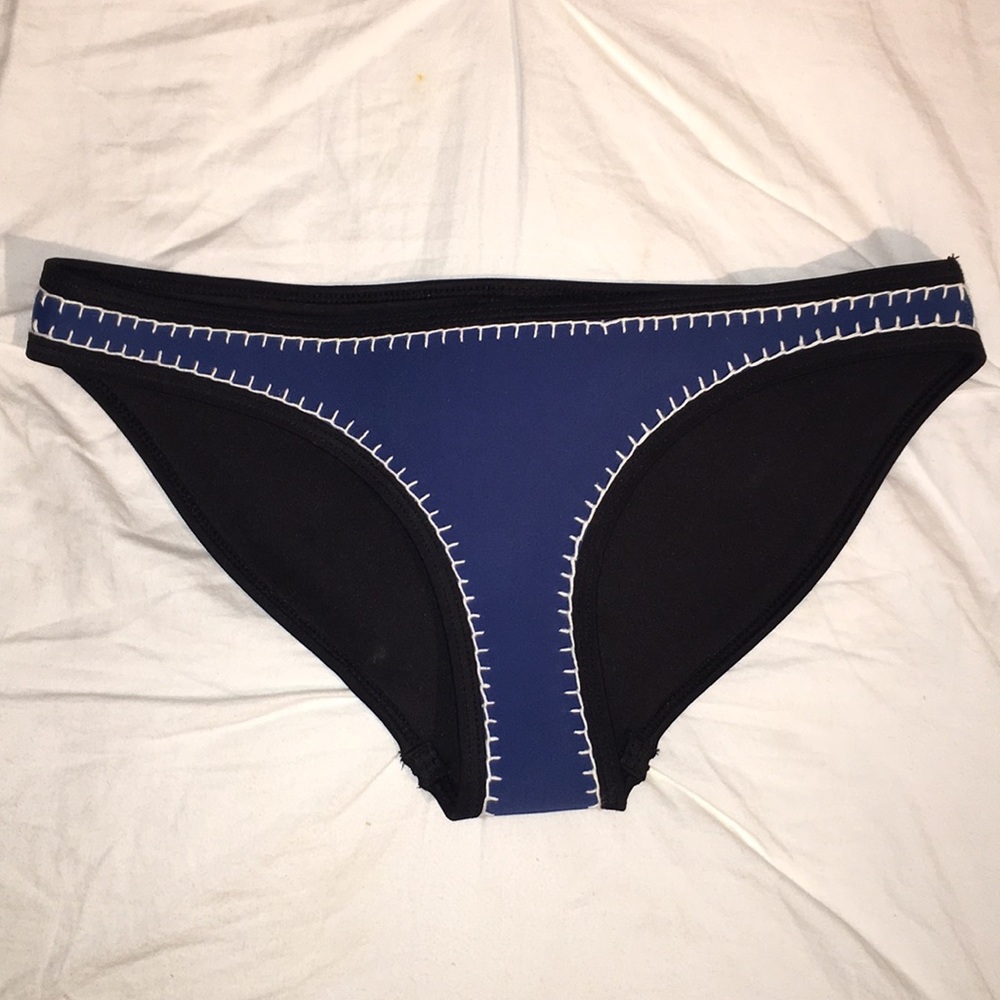 Triangl bikini bottom